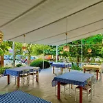 فندق Garden Naza