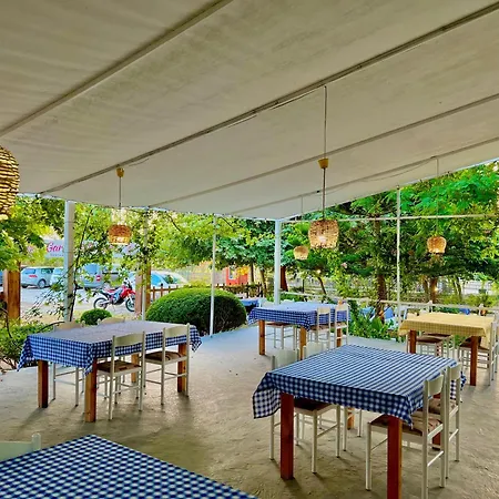 Отель Garden Naza